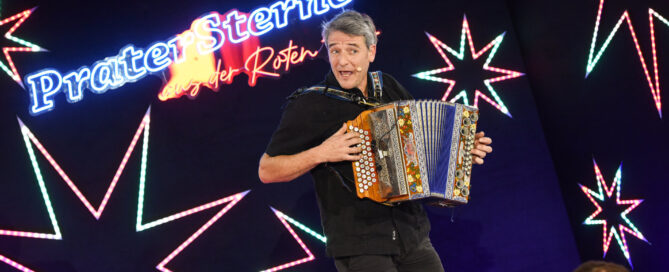 Christof Spörk bei den ORF-Pratersternen in der Roten Bar des Volkstheaters Wien, mit Hosea Ratschiller, David Scheidt, Mabo, etc.